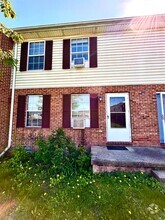 Building Photo - 103 Nottoway Dr
