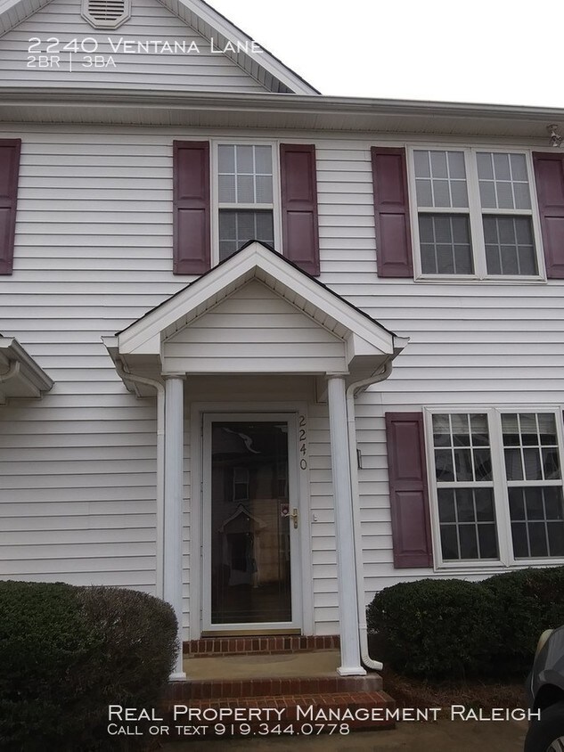 Two bedroom townhome in Hedingham House Rental in Raleigh, NC