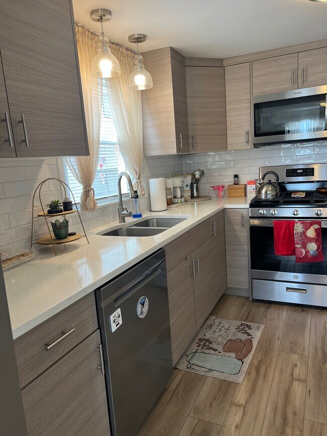 Foto del edificio - 2539 N 75th Ct