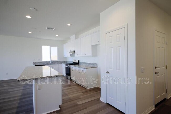Building Photo - 31525 Buckeye Wy