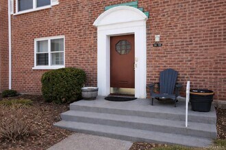 138-39-139 234th St