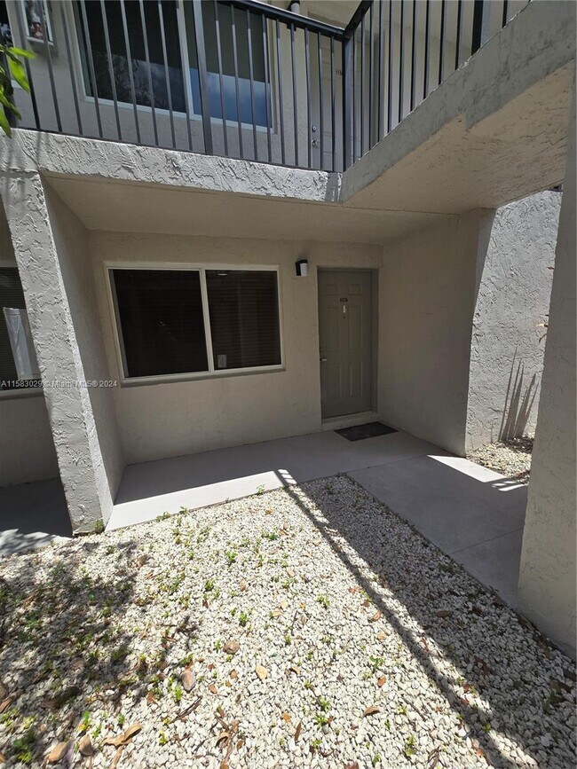 Foto del edificio - 3267 NW 102nd Terrace