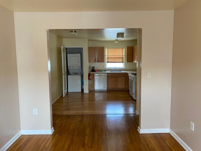 Kitchen + Laundry - 48 N Whittier St