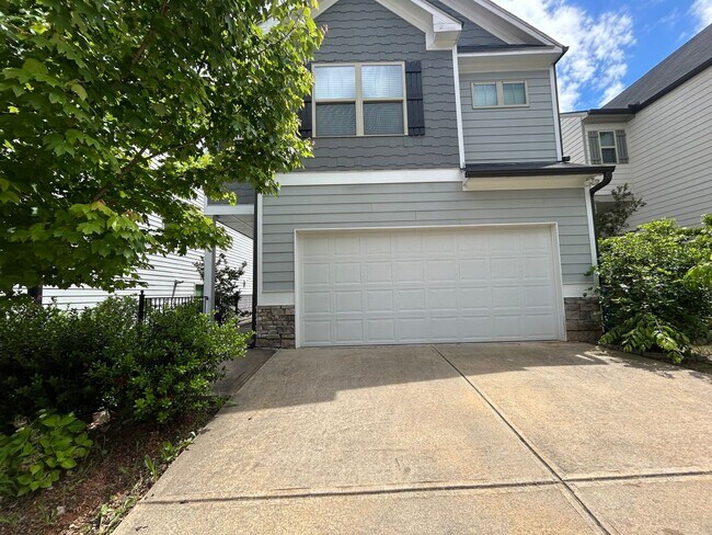 Building Photo - 3956 Lake Manor Way
