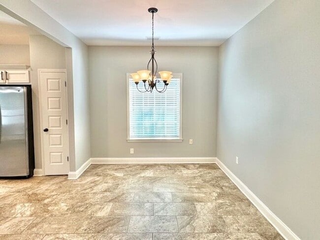 Foto del edificio - Now Leaseing a 4 Bedroom 3 Bath Home In Southeast Memphis