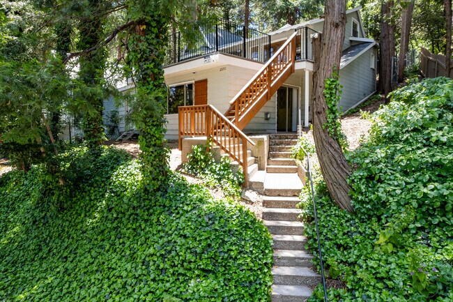Building Photo - 23711 Bowl Rd