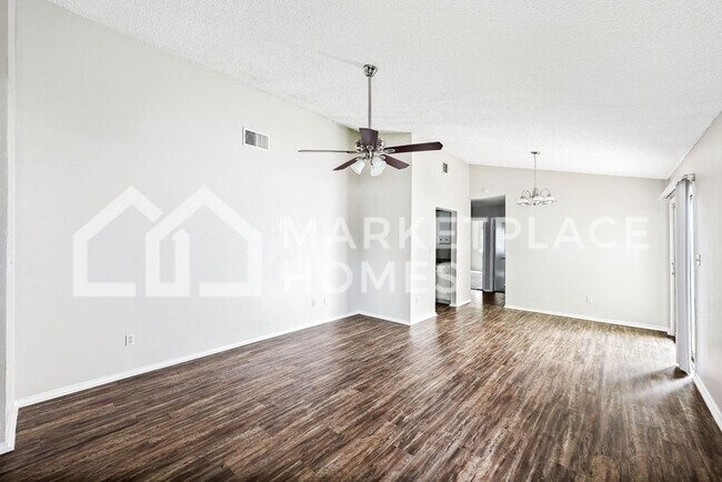 Foto del edificio - 12038 Stoney Crossing
