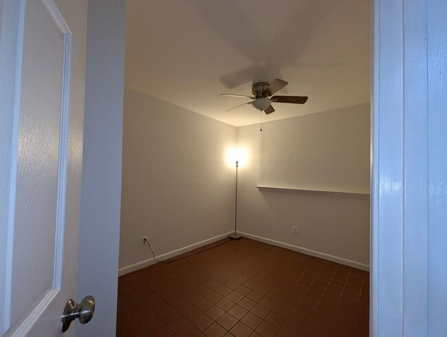Foto del edificio - Relaxing 1 Bed 1 bath Townhome With Loft I...