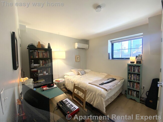 Foto del edificio - 10 Soden St