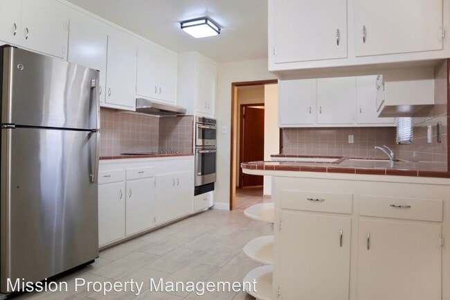 Building Photo - 4 br, 2.5 bath House - 41727 Chiltern Dr, ...