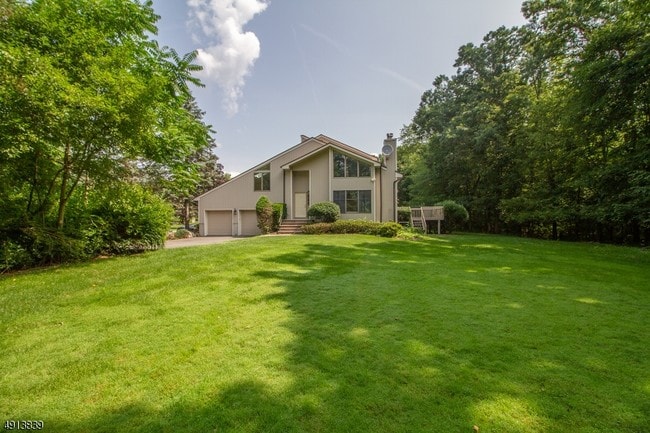 Building Photo - 45 Bentley Dr