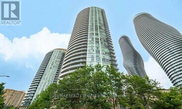 Building Photo - 80 Absolute Ave
