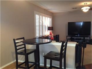 Building Photo - 6925 Hickory Creek