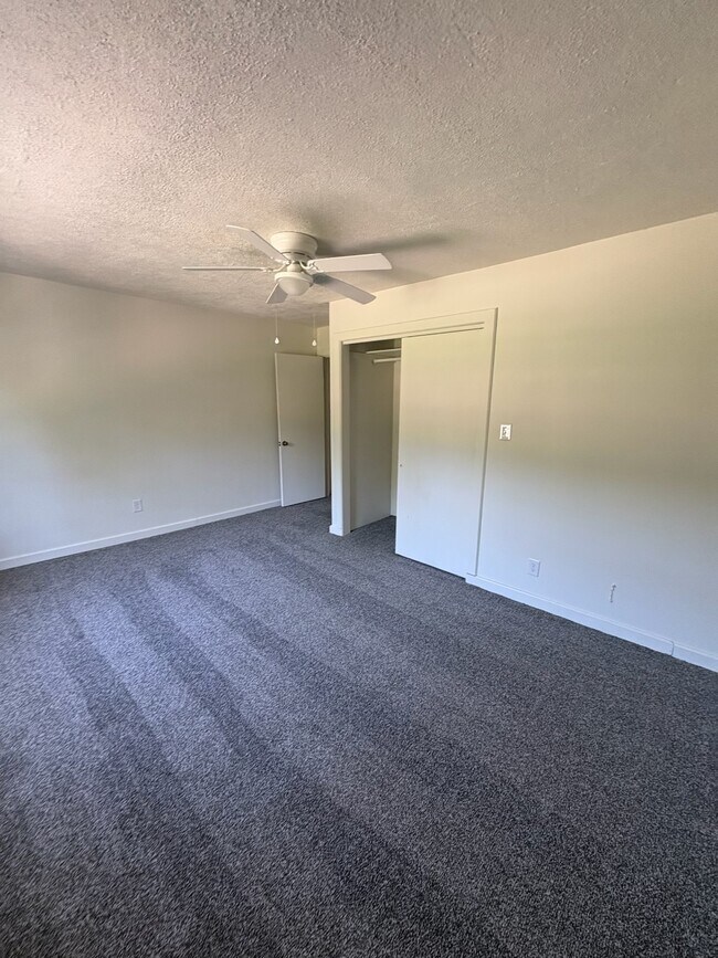 Bedroom - 205 Cleveland St