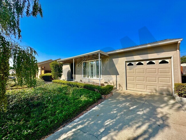 Foto del edificio - 41 W McKenzie Ave