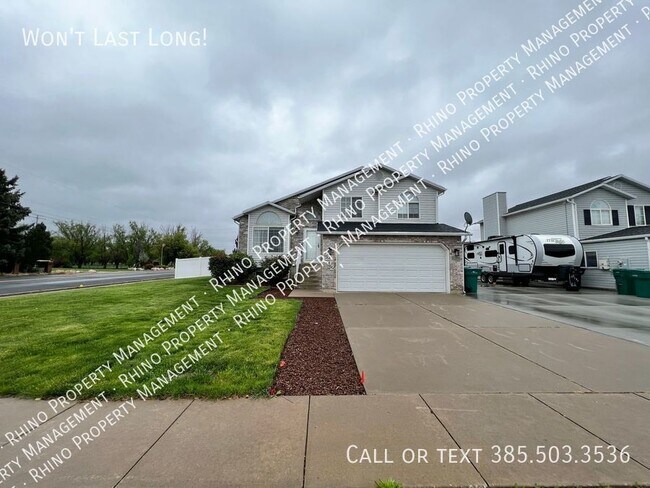 Building Photo - 4 bedroom/2 Bathroom House In Roy