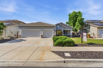 Building Photo - 1067 Somersby Way