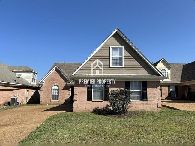 Building Photo - 1130 Warwick Pl