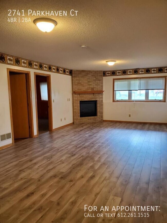 Building Photo - 2741 Parkhaven Ct
