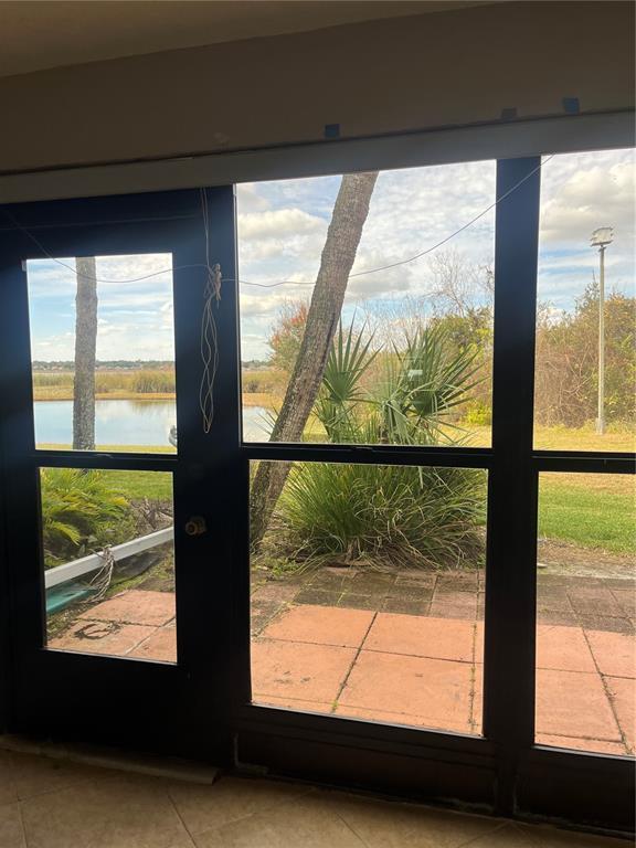 Foto del edificio - 4300 Baywood Blvd