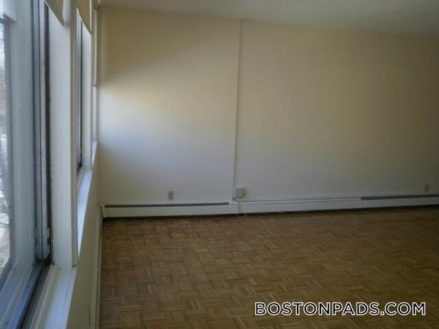 Foto del edificio - 1455 Commonwealth Ave