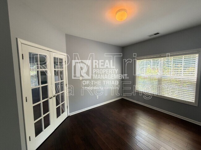 Building Photo - 1538 Castle Way