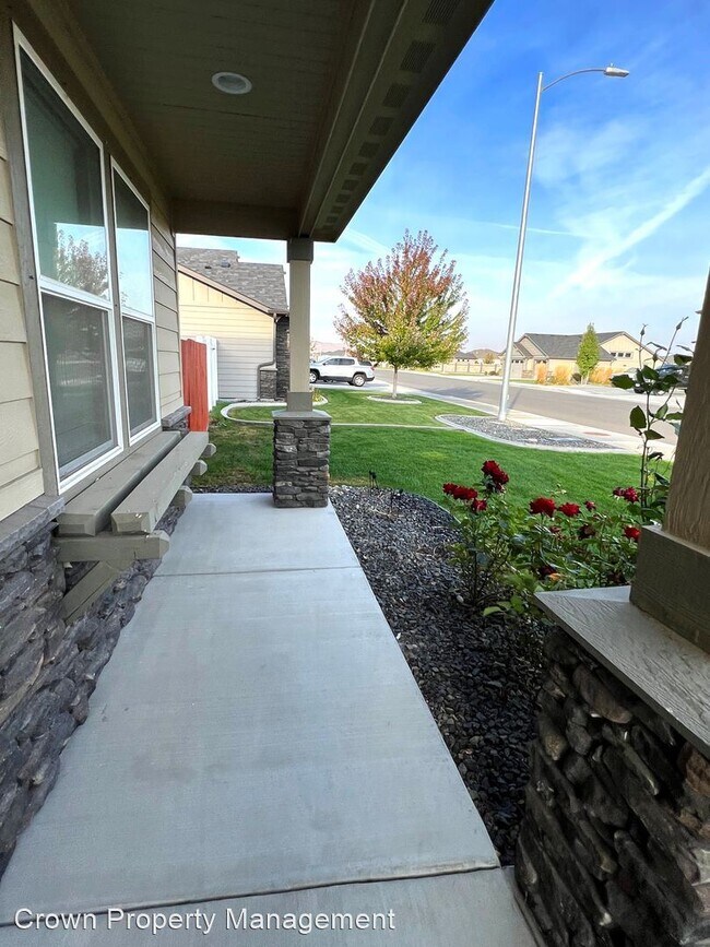 Building Photo - 5 br, 2.5 bath House - 6337 Marble St.
