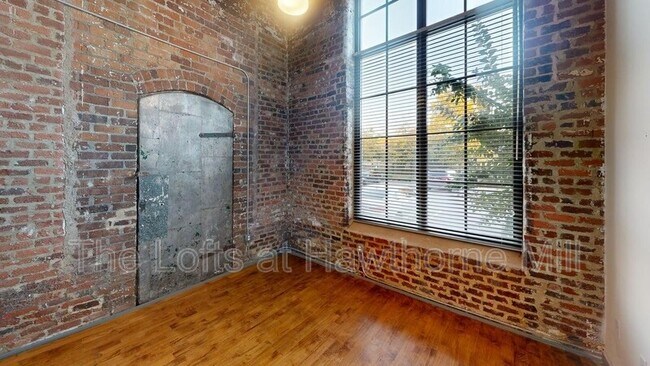 Foto del edificio - 1101 Hawthorne Ln