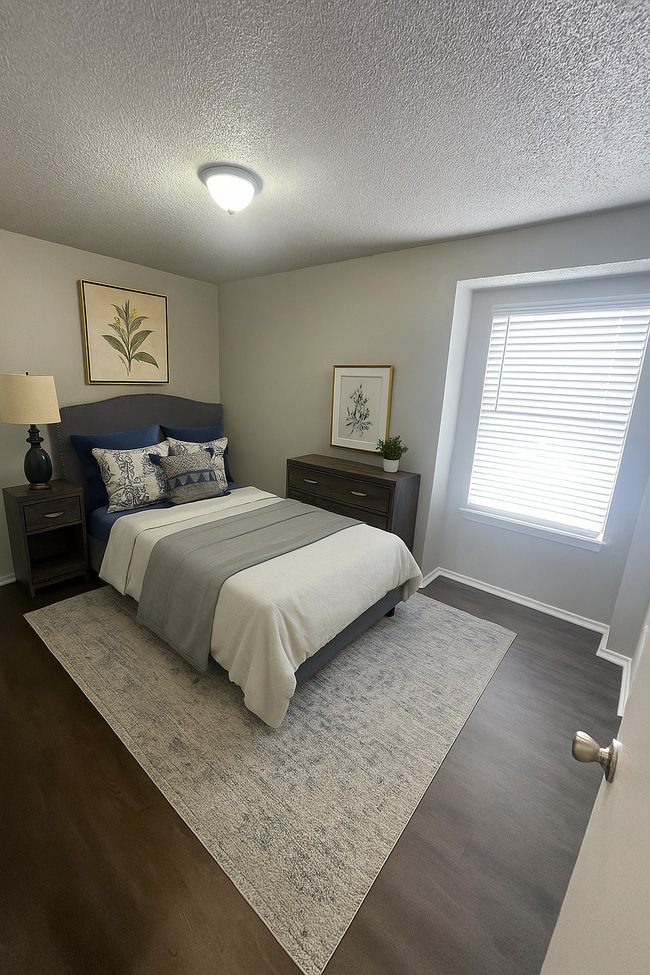 Building Photo - Alma North Plaza II