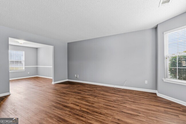 Building Photo - 11925 Spring Lake Way