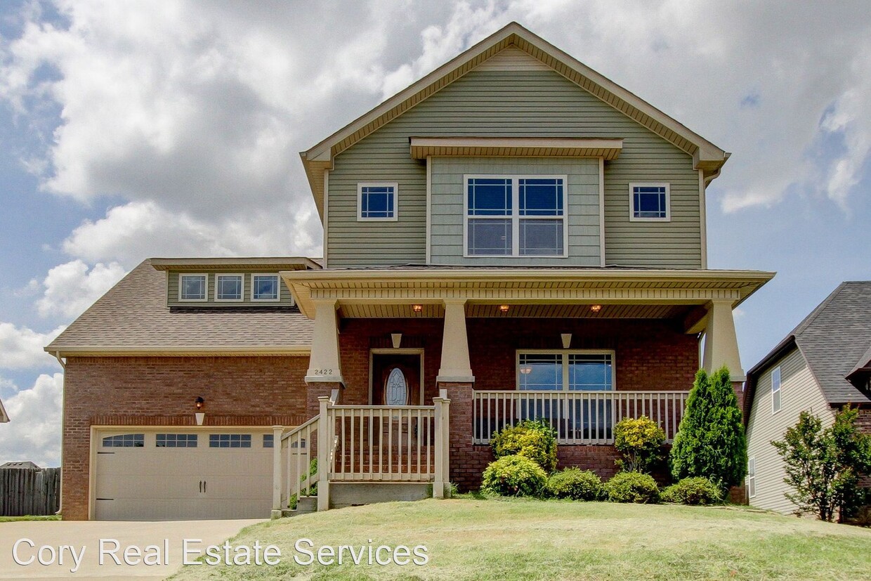 Primary Photo - 4 br, 2.5 bath House - 2422 Senseney Drive