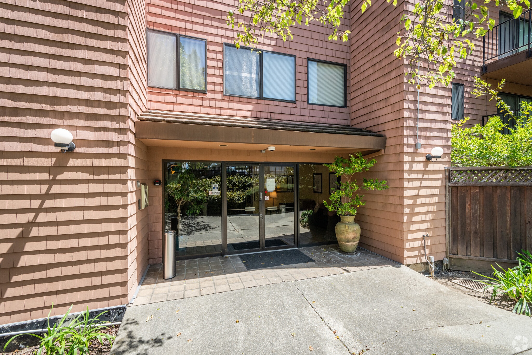 Deerfield Condominiums