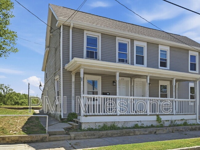 Building Photo - 116 S High St