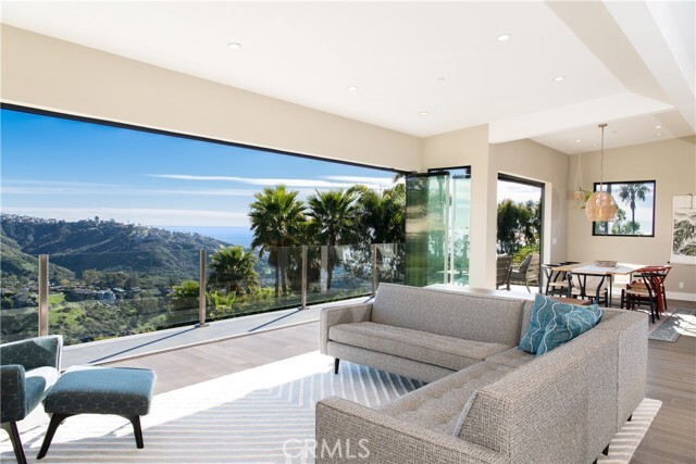 Foto del edificio - 2305 Temple Hills Dr