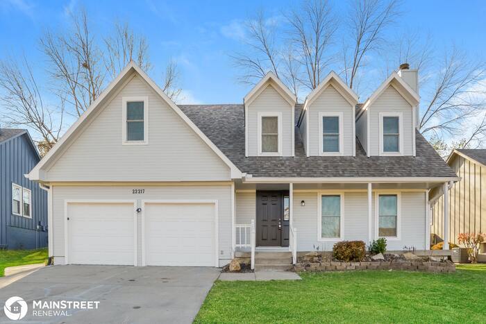 Primary Photo - 22217 W 64TH TER, SHAWNEE, KS 66226