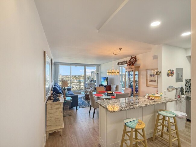 Foto del edificio - 531 N Ocean Blvd