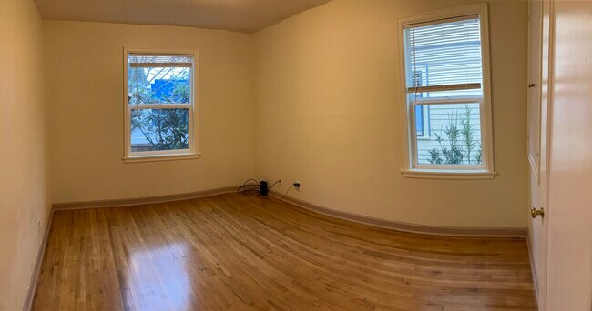 Foto del edificio - 7733 15th Ave NW