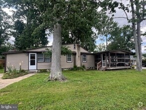 Building Photo - 3949 3rd St