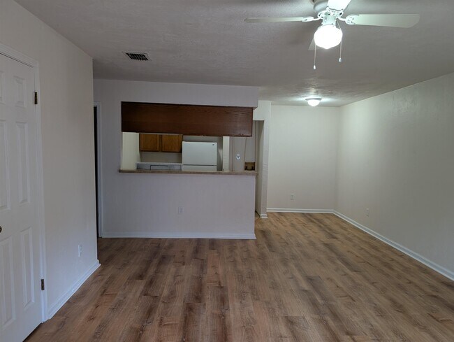 Foto del edificio - 3891 Osprey Cir