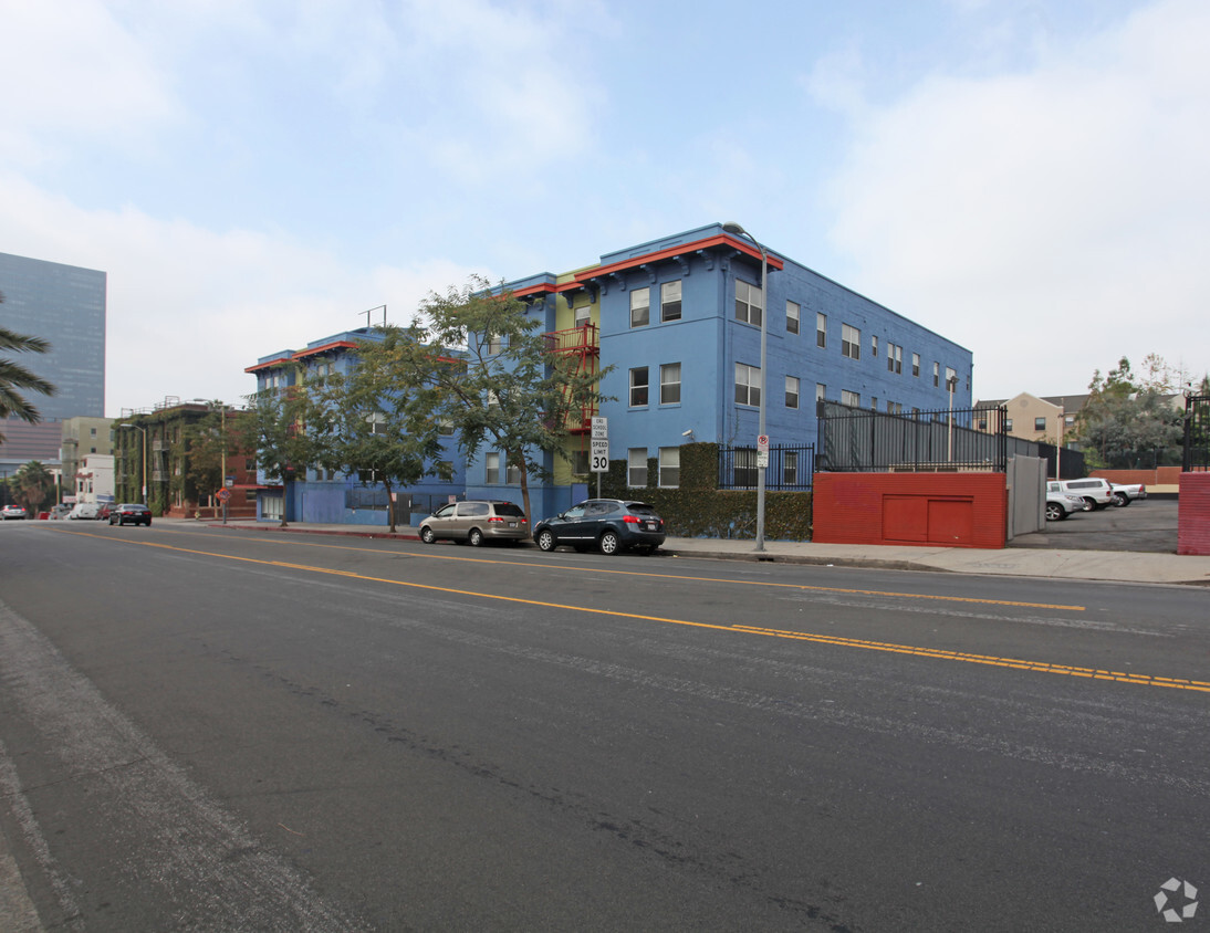 Foto principal - EADS Apartments