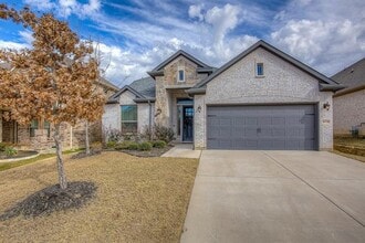 Building Photo - 10320 Linger Ln