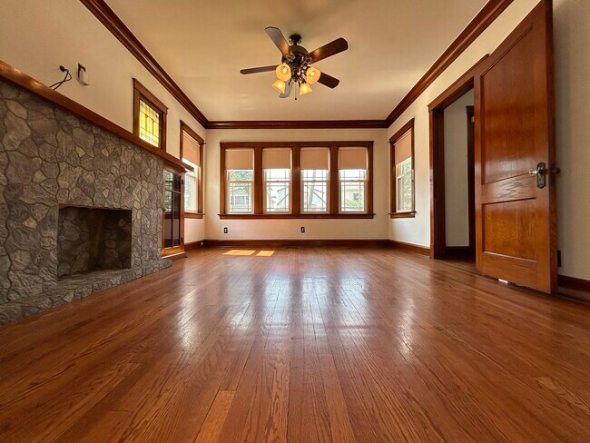 Foto del edificio - 4942 W Altgeld St