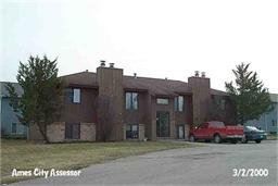 Primary Photo - 2 br, 1 bath Apartment - 1203 Delaware Ave #2
