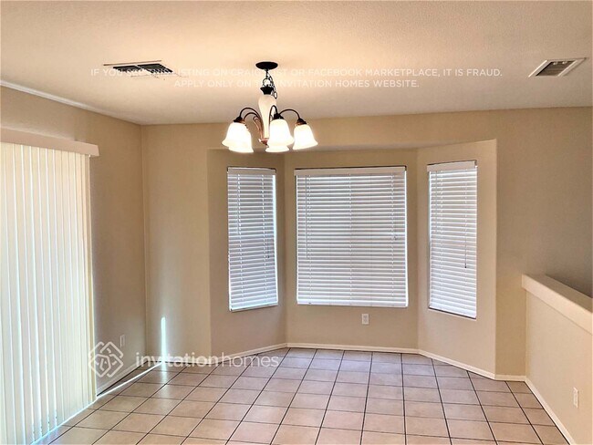 Foto del edificio - 6706 E Rollins St