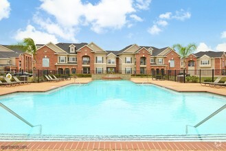 Piedmont Apartments In Baytown Texas