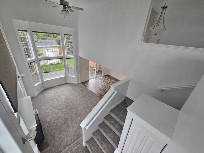 Foto del edificio - 3 Bed 2.5 Bath single family home near JBER
