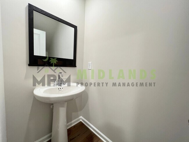 Foto del edificio - 142 Parkwood Ct