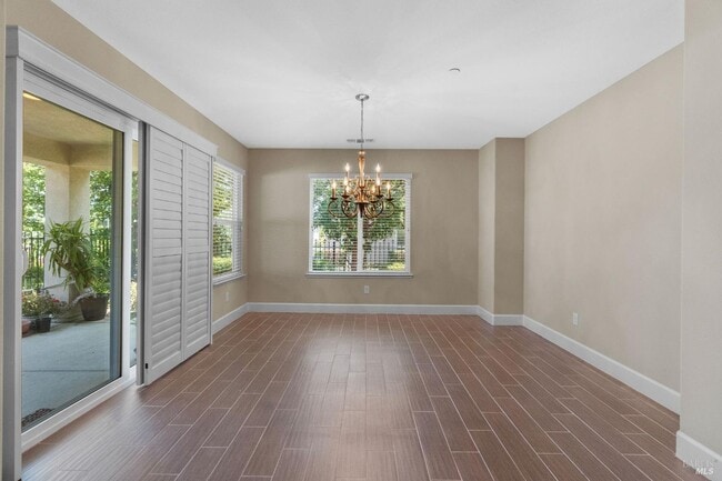 Building Photo - 524 Diamond Hills Dr