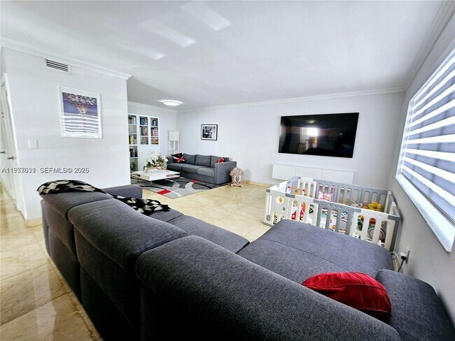 Foto del edificio - 13217 SW 9th Ln