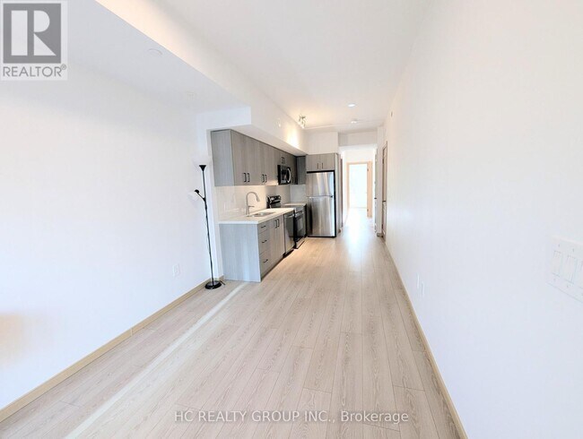 Photo du bâtiment - 3423 Sheppard Ave E